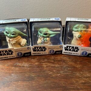 Star Wars The Mandalorian The Child Figures - Green and Orange